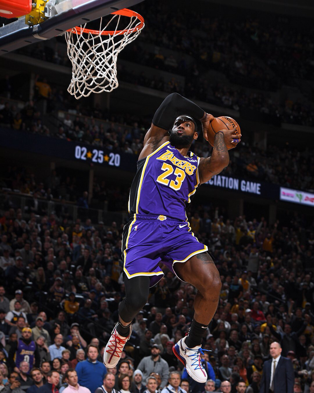 CNC machining bearing seat