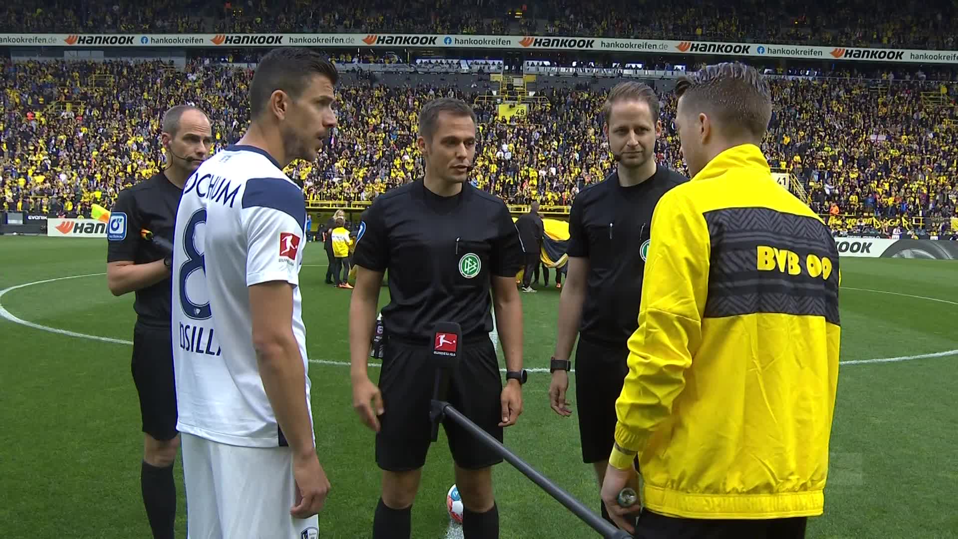 CNC lathe processing scissors arm