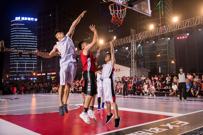 CNC1160  Band fourth